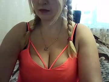 ttrnynela no Chaturbate