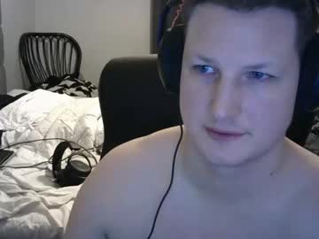 zalimar143 在 Chaturbate