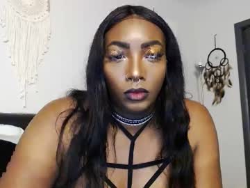 Laylaariana — Chaturbate Femme cam model