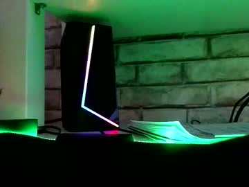 Chaturbate の lesly_heart