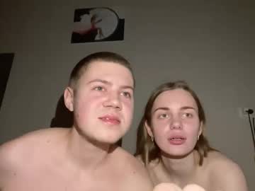 lovely_couple00 on Chaturbate