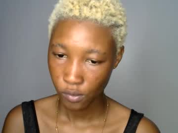 sweet_pussy04 在 Chaturbate