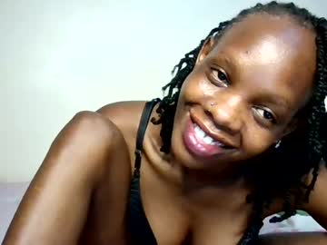 naughtysweetqueen no Chaturbate