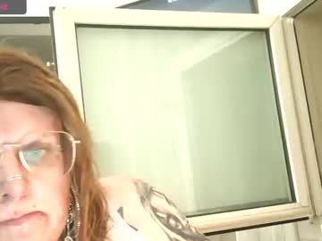 sexysmokingstefanie on Chaturbate