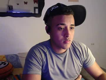 soy_yoel 在 Chaturbate 的直播截图 4