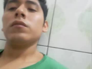 basic2001 sur Chaturbate : capture de diffusion 7