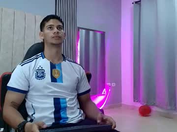 andres_stud 在 Chaturbate 的直播截图 11