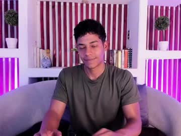 victorycassus en Chaturbate: captura de transmisión 7