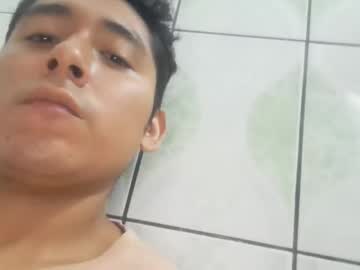 basic2001 sur Chaturbate : capture de diffusion 4